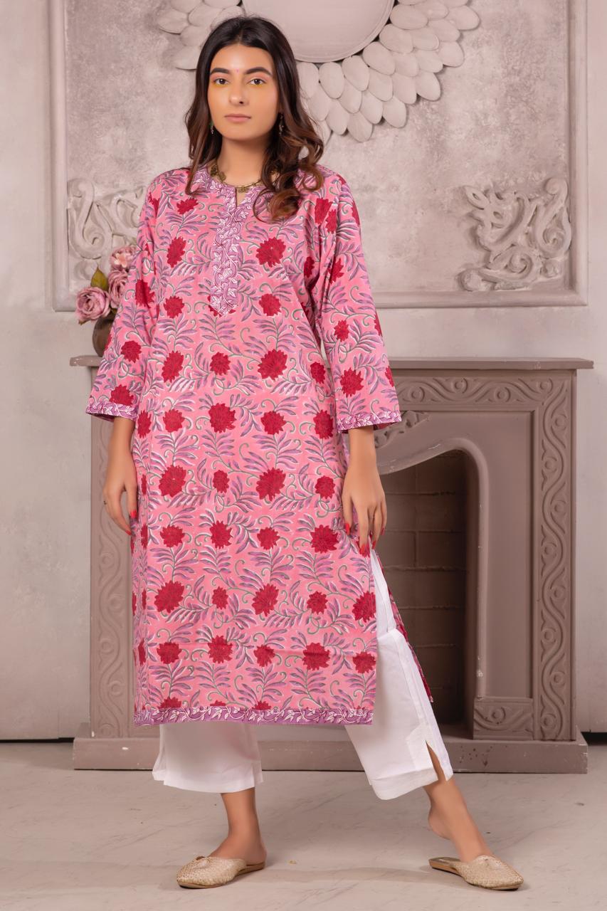 How To Choose The Right Kurti Set As Per Your Body Type?